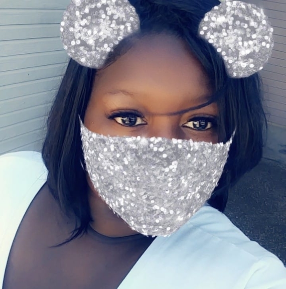 qinaellis29